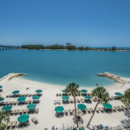 Dreamview Beachfront Hotel & Resort เคลียร์วอเตอร์บีช ภายนอก รูปภาพ